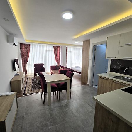 Nurel Shark Residence Kerýnia Eksteriør bilde